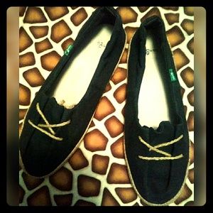 Sanuk 👒 Flats 🖤